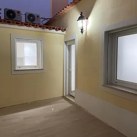 The Orange Tree - Terraco By Live And 빌라 아브란테스